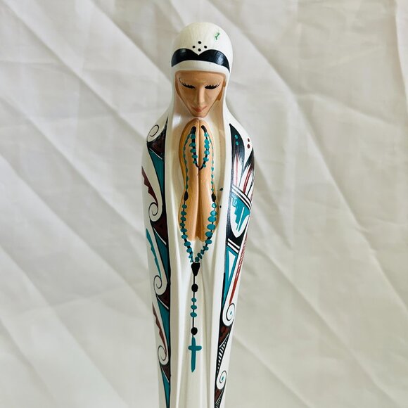 Navajo Virgin Mary Figurine Madonna Southwest Hand Painted Ceramic Signed 13" - Picture 2 of 16